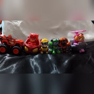 Paw Patrol Action Figures Set - Red, Yellow, Green, Orange